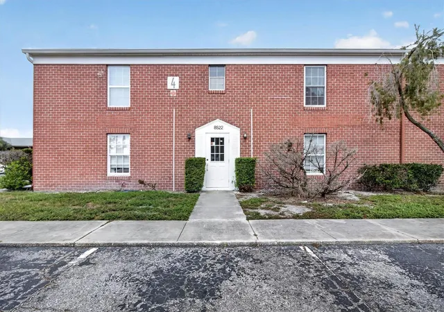 Homes for sale in St Petersburg, FL | 8522 10th St N #D, St Petersburg, FL 33702 | MLS# TB8527953