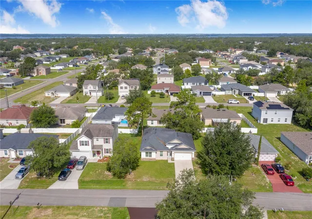 Photo 2 of Single family home for sale at 1608 Pilchard Ct, Kissimmee, FL 34759 | MLS# P4939279 | Listing updated on 2026-09-02