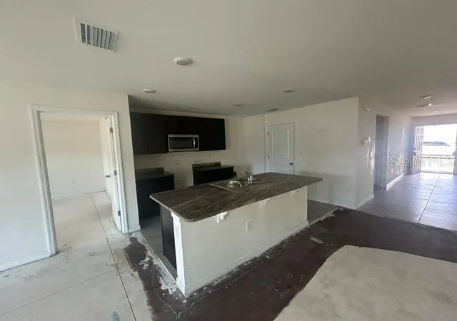 3rd image of 24528 Nw 7Th Ln, Newberry, FL 32669 | MLS# GC541859