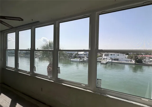 3rd image of 5555 Gulf Blvd #312, St Pete Beach, FL 33706 | MLS# TB8527960