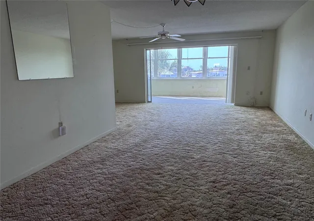 5th image of 5555 Gulf Blvd #312, St Pete Beach, FL 33706 | MLS# TB8527960