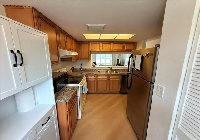 Photo 3 of House for sale at 9703 Greenskeeper Dr, New Port Richey, FL 34655 | MLS# TB8527962 | Listing updated on 2026-10-23