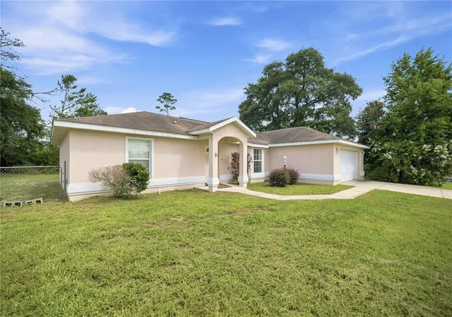 Photo 1 of Sale Pending at 3377 Sw 126th Lane Rd, Ocala, FL 34473 | MLS# OM728225 | Listing updated on 2026-07-21