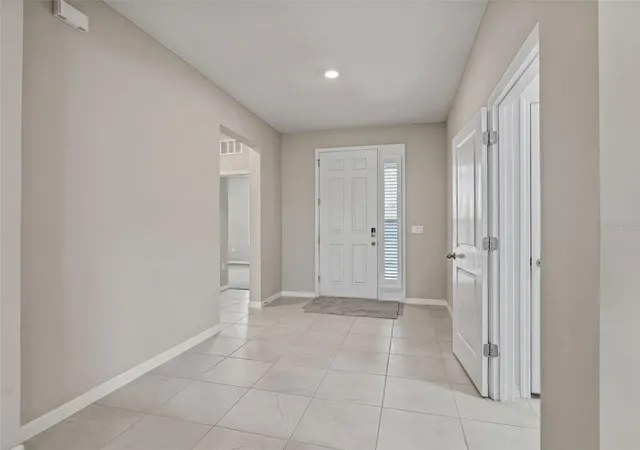 Photo 4 of Single family home for sale at 5208 NW 46th Lane Rd, Ocala, FL 34482 | MLS# OM728226 | Listing updated on 2026-08-26