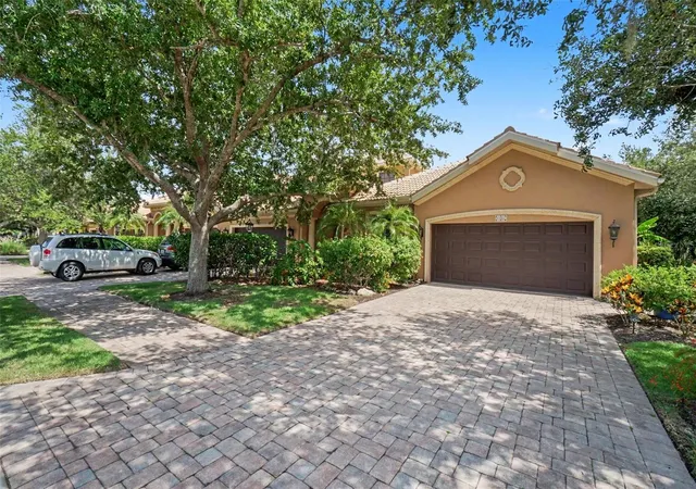 Photo 2 of Townhouse for sale at 6103 25th Street E, Ellenton, FL 34222 | MLS# TB8527964 | Listing updated on 2026-09-22