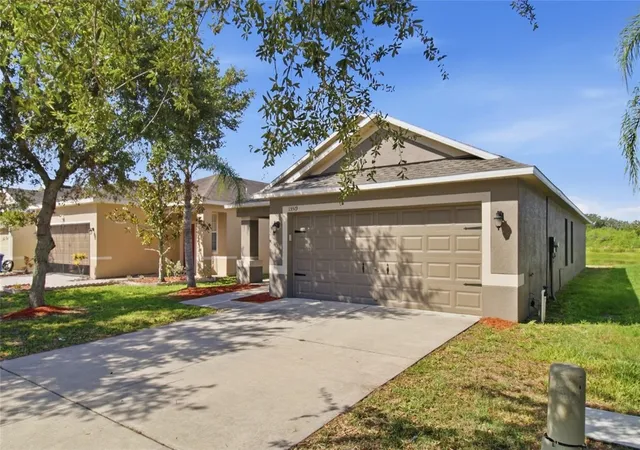 2nd image of 15519 Telford Spring Dr, Sun City Center, FL 33573 | MLS# TB8527974