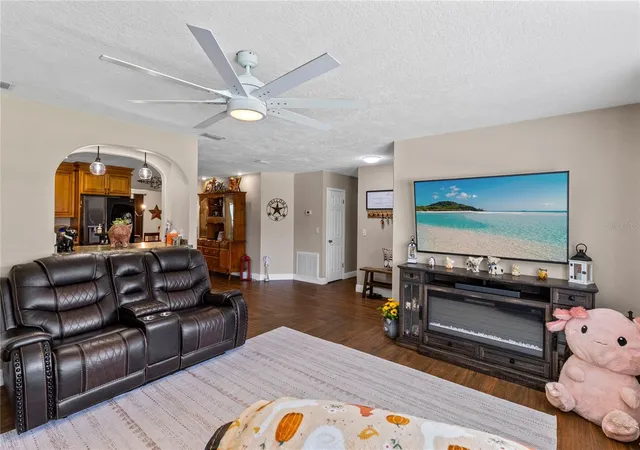 Homes for sale in Saint Cloud, FL | 306 Missouri Ave, Saint Cloud, FL 34769 | MLS# S5153481