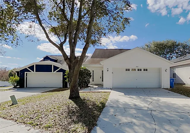 Photo 1 of Single family home for sale at 404 Summer Sails Dr, Valrico, FL 33594 | MLS# C7528249 | Listing updated on 2026-09-03