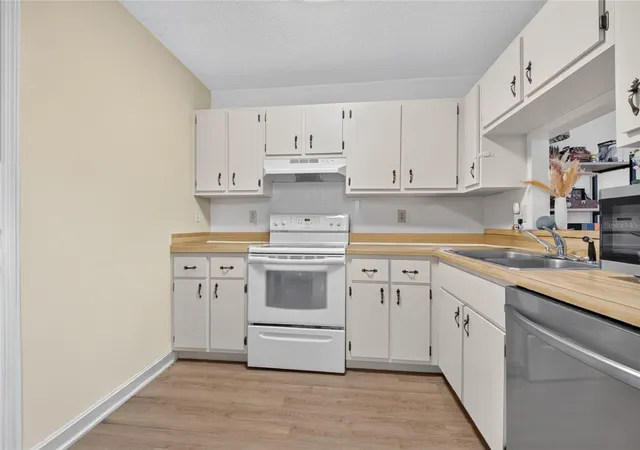 5th image of 2701 Ne 10Th St #603, Ocala, FL 34470 | MLS# OM728235