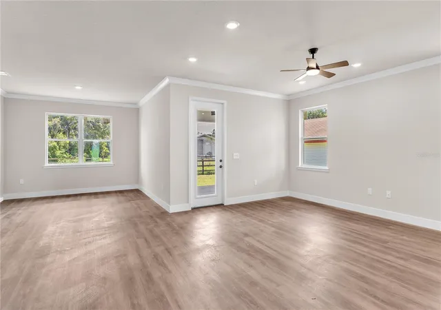 Photo 3 of Single family home for sale at 2203 W Lowry Ave, Plant City, FL 33563 | MLS# TB8528001 | Listing updated on 2026-10-09