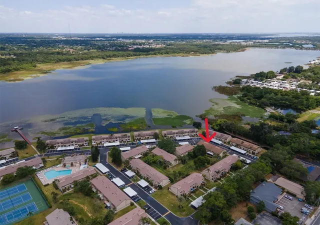 3rd image of 9209 Seminole Blvd, Seminole, FL 33772