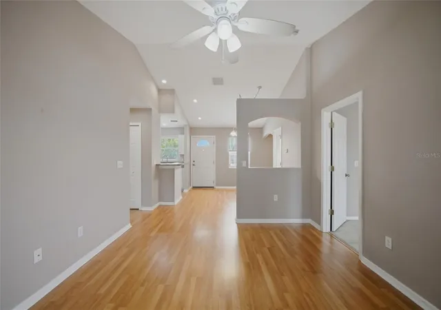 Listing Photo 5 - Condo for sale in building located at 9019 Cochise Ln, PORT RICHEY, FL 34668 - Unit #201