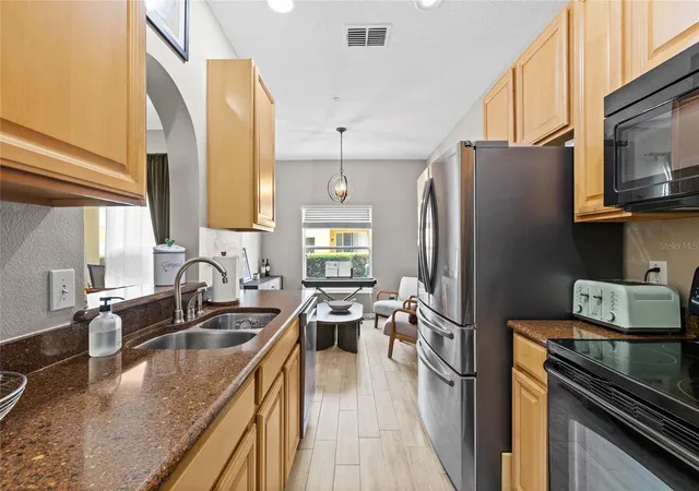 Photo 3 of Townhouse for sale at 723 Marotta Loop, Ocoee, FL 34761 | MLS# O6424101 | Listing updated on 2026-09-08