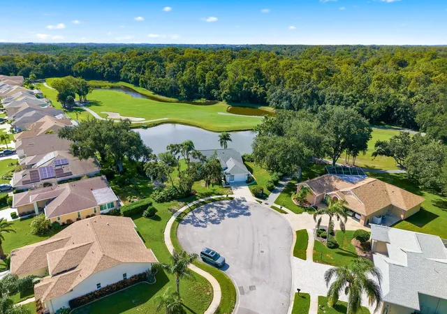 Photo 4 of Single family home for sale at 6639 Sun Point Ct, New Port Richey, FL 34655 | MLS# TB8528010 | Listing updated on 2026-09-01