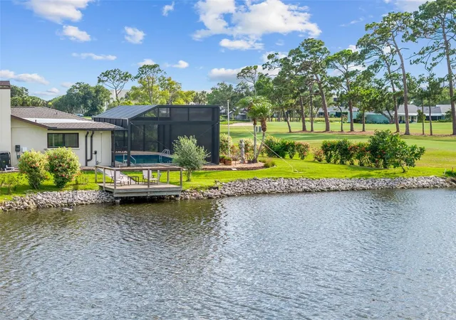 2nd image of 3615 Avenida Madera, Bradenton, FL 34210 | MLS# A4699641