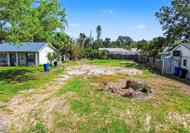 Land for sale at 1737 Colorado Ave NE, Saint Petersburg, FL 33703 | MLS# A4699642