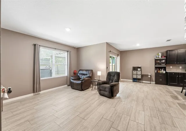 Photo 5 of Sale Pending at 121 Old Ml Pond Rd, Edgewater, FL 32141 | MLS# V4950145 | Listing updated on 2026-08-26