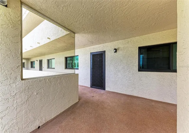3rd image of 1510 1St Ave W #503, Bradenton, FL 34205 | MLS# A4699648