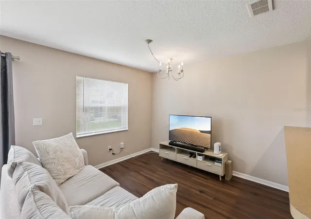 3rd image of 4246 Trident Pt, Oviedo, FL 32765 | MLS# O6424126