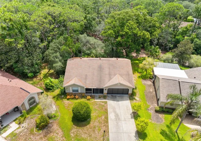 2nd image of 2629 Imperial Pine Dr, Spring Hill, FL 34606 | MLS# W7887534