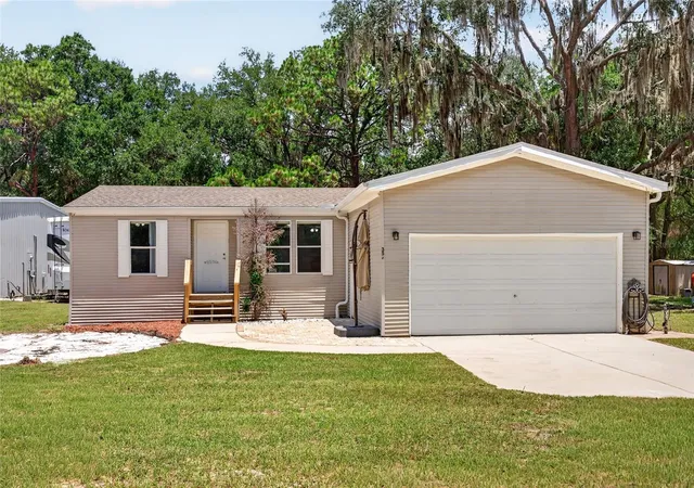 1st image of 357 Walter Pl, Fruitland Park, FL 34731 | MLS# OM728244