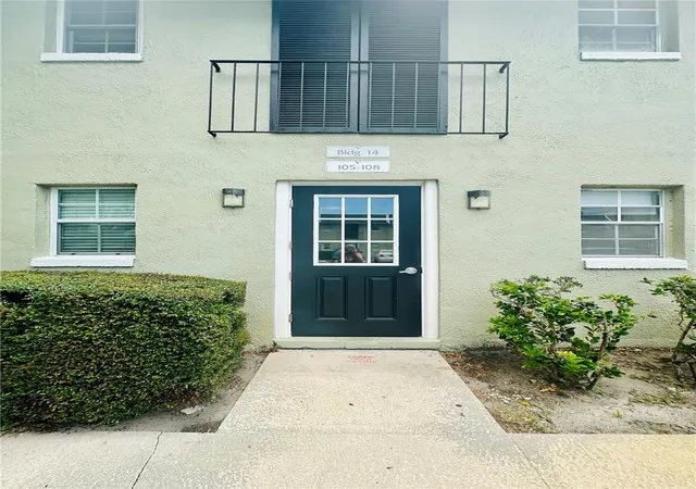 Photo 1 of Condo for sale at 525 Conway Rd #108, Orlando, FL 32807 | MLS# O6424136 | Listing updated on 2026-08-03