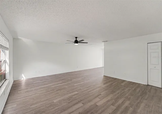 Photo 3 of Sale Pending at 1916 Hudson Ct, Oldsmar, FL 34677 | MLS# TB8528046 | Listing updated on 2026-09-30