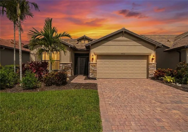 1st image of 19731 Quisto St, Venice, FL 34292 | MLS# A4699657