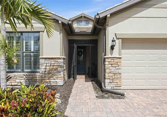 4th image of 19731 Quisto St, Venice, FL 34292 | MLS# A4699657