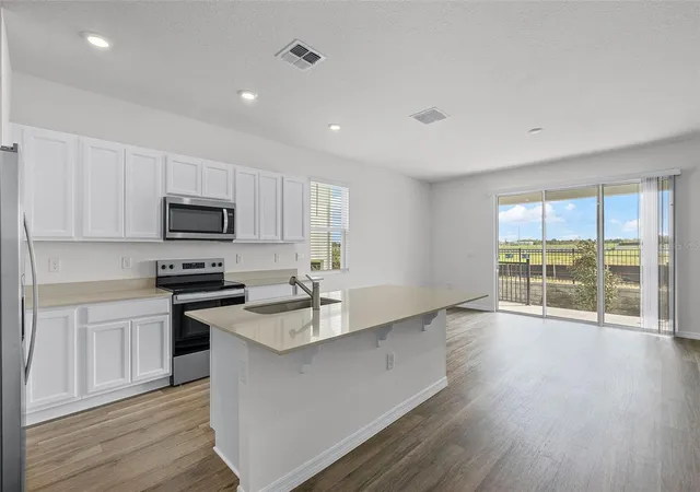 Photo 3 of Townhouse for sale at 2771 Gladiola Rd, Winter Haven, FL 33884 | MLS# O6424150 | Listing updated on 2026-09-16
