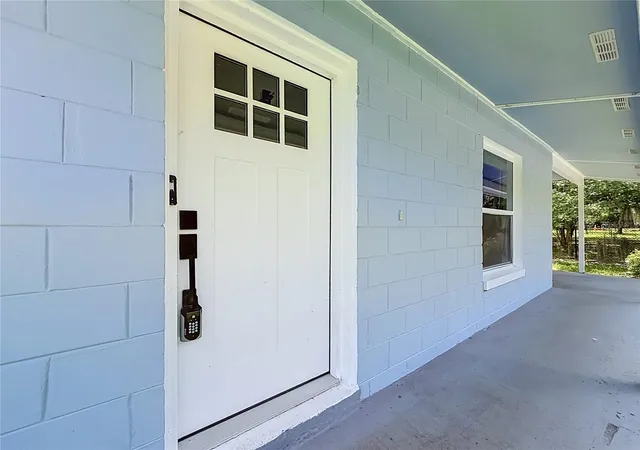 4th image of 460 N Pine Ave, Oviedo, FL 32765 | MLS# O6424158
