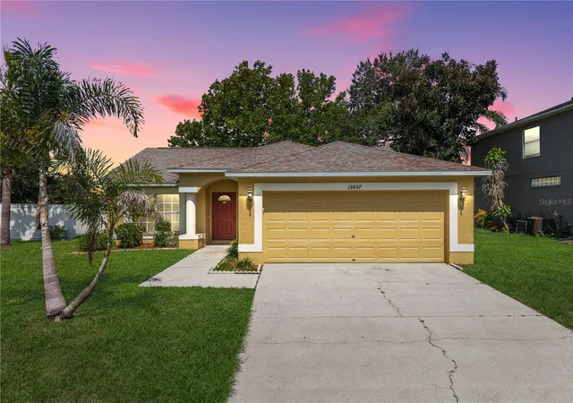 Single family home for sale at 13437 Beechberry Dr, RIVERVIEW, FL 33579 | MLS# N6144986