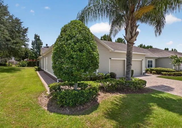 3rd image of 3601 Solana Cir #A, Clermont, FL 34711 | MLS# G5114913