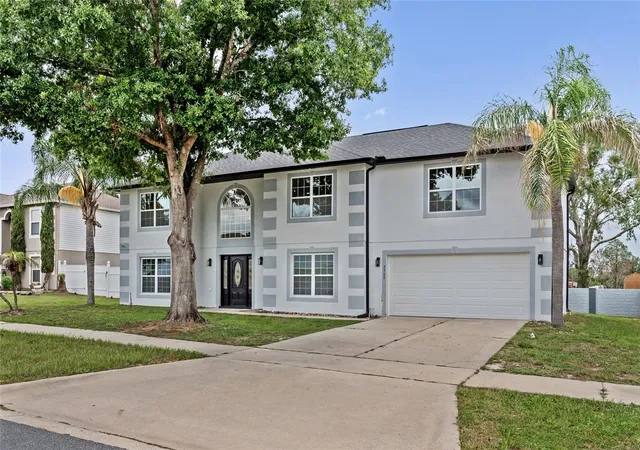 Photo 1 of Single family home for sale at 2960 White Magnolia Loop, Clermont, FL 34711 | MLS# O6424167 | Listing updated on 2026-10-21