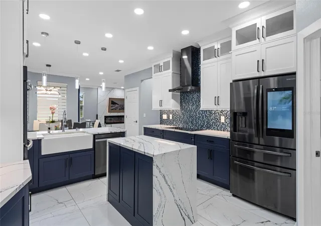 Photo 3 of Single family home for sale at 6607 Whispering Pines Rd, Orlando, FL 32824 | MLS# O6424169 | Listing updated on 2026-08-21