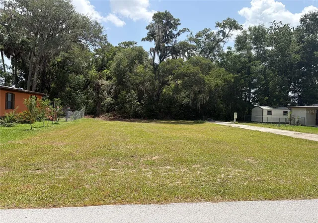 1st image of 11047 Se 66th Ter, Belleview, FL 34420 | MLS# OM728254