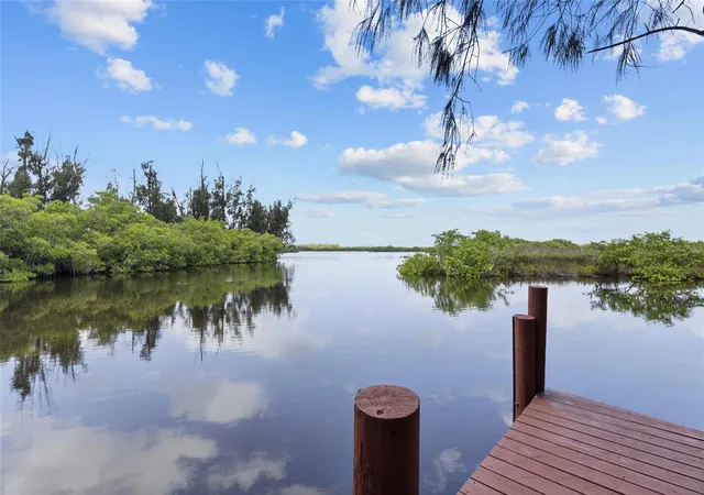 1st image of 10007 Tamiami Trl S, North Port, FL 34287 | MLS# N6144987