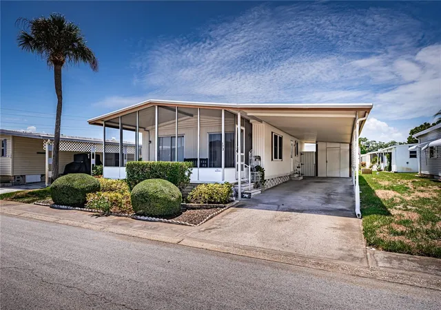 2nd image of 173 Hickory Gate Dr, Palm Harbor, FL 34684 | MLS# TB8528095