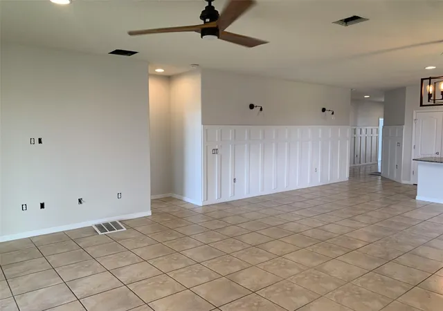 Photo 3 of Single family home for sale at 3966 Baja Dr, Saint Cloud, FL 34772 | MLS# S5153512 | Listing updated on 2026-07-11