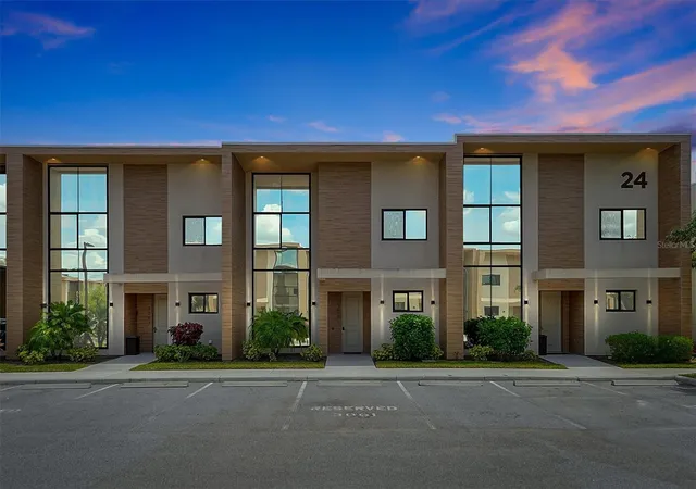 Photo 1 of Townhouse for sale at 3061 Rockefeller Way, Kissimmee, FL 34747 | MLS# O6424190 | Listing updated on 2026-10-04