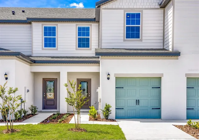 Photo 1 of Townhouse for sale at 654 Poppy Ln, Dundee, FL 33838 | MLS# TB8528115 | Listing updated on 2026-10-06