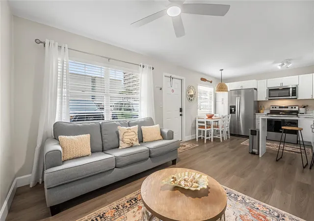 4th image of 3724 S Atlantic Ave #20, Daytona Beach, FL 32118 | MLS# O6424193