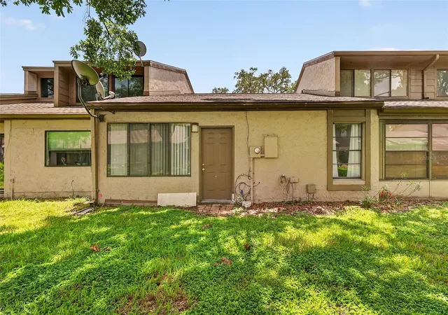 Photo 47 of Townhouse for sale at 612 Woodridge Dr, Fern Park, FL 32730 | MLS# O6424194 | Listing updated on 2026-10-03
