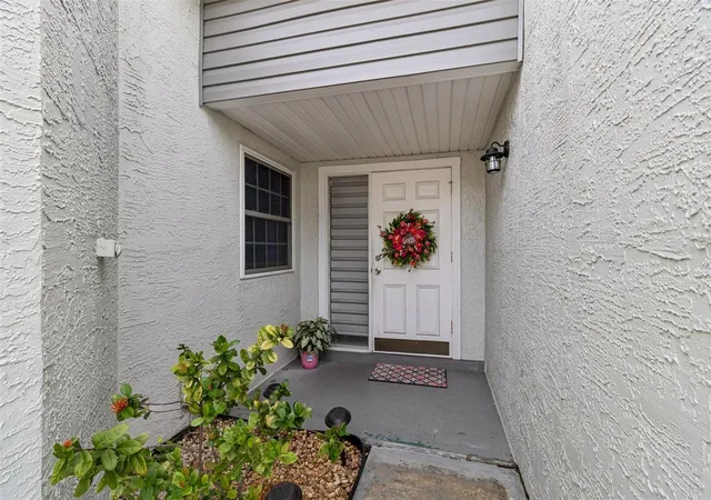 3rd image of 341 Hibiscus Dr, Palm Harbor, FL 34684 | MLS# TB8528121