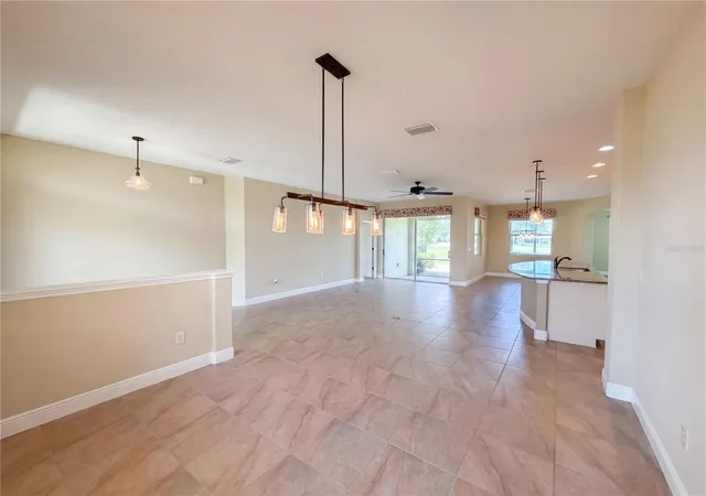 4th image of 27103 Camerons Run, Leesburg, FL 34748 | MLS# O6424199