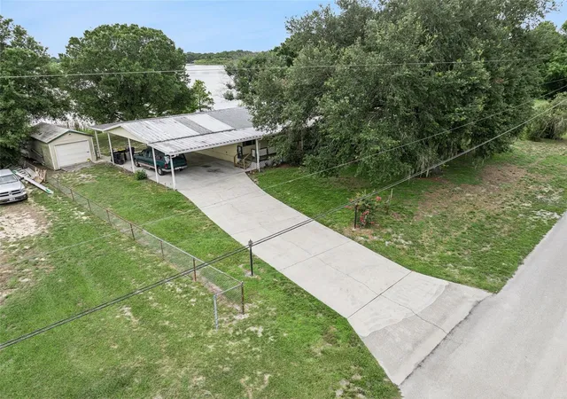 Photo 1 of Sale Pending at 126 Bermuda Ct, Winter Haven, FL 33880 | MLS# P4939281 | Listing updated on 2026-08-22