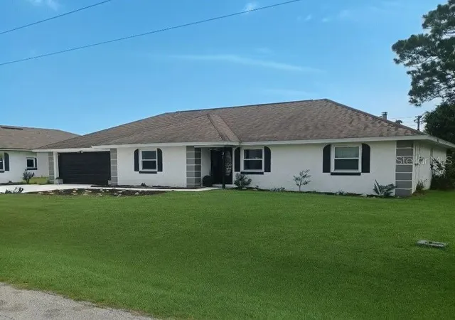 Photo 1 of Single family home for sale at 31 Freeland Ln, Palm Coast, FL 32137 | MLS# TB8528131 | Listing updated on 2026-08-11