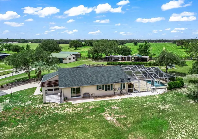 Photo 3 of Sale Pending at 14356 SW 101st Lane, Dunnellon, FL 34432 | MLS# OM728263 | Listing updated on 2026-09-02