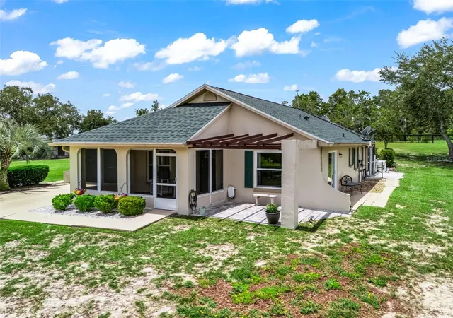 Photo 4 of Sale Pending at 14356 SW 101st Lane, Dunnellon, FL 34432 | MLS# OM728263 | Listing updated on 2026-09-02
