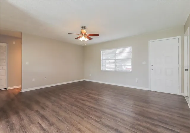 2nd image of 1002 Pinehaven Ct, Brandon, FL 33511 | MLS# C7528272